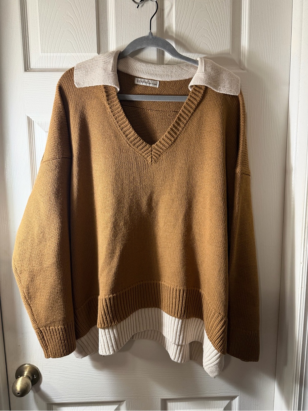 Zenana Women’s Two-Tone V-Neck Sweater - Camel with Cream Trim